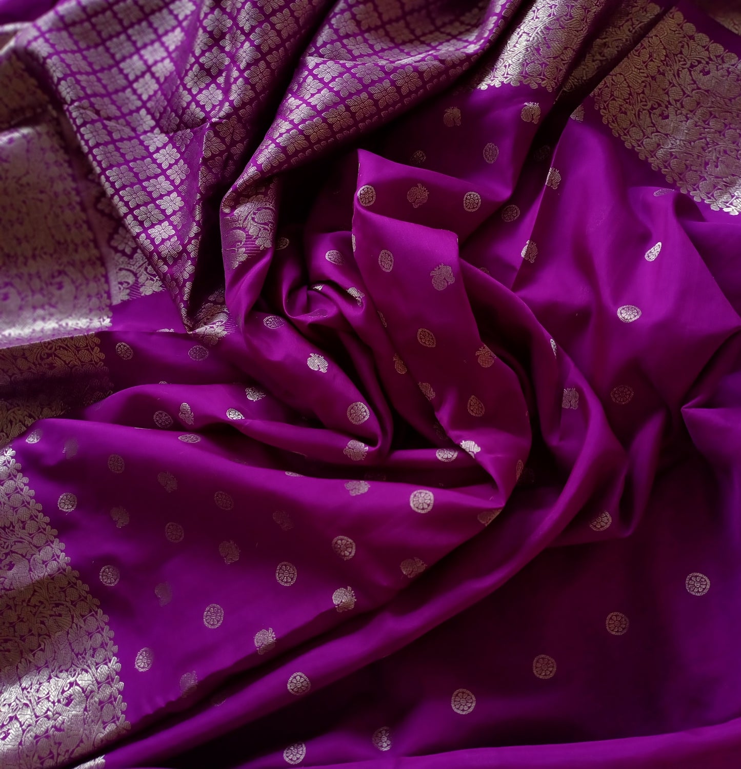 Magenta pink with Silver Zari Motifs/border Venkatagiri Pure Silk saree
