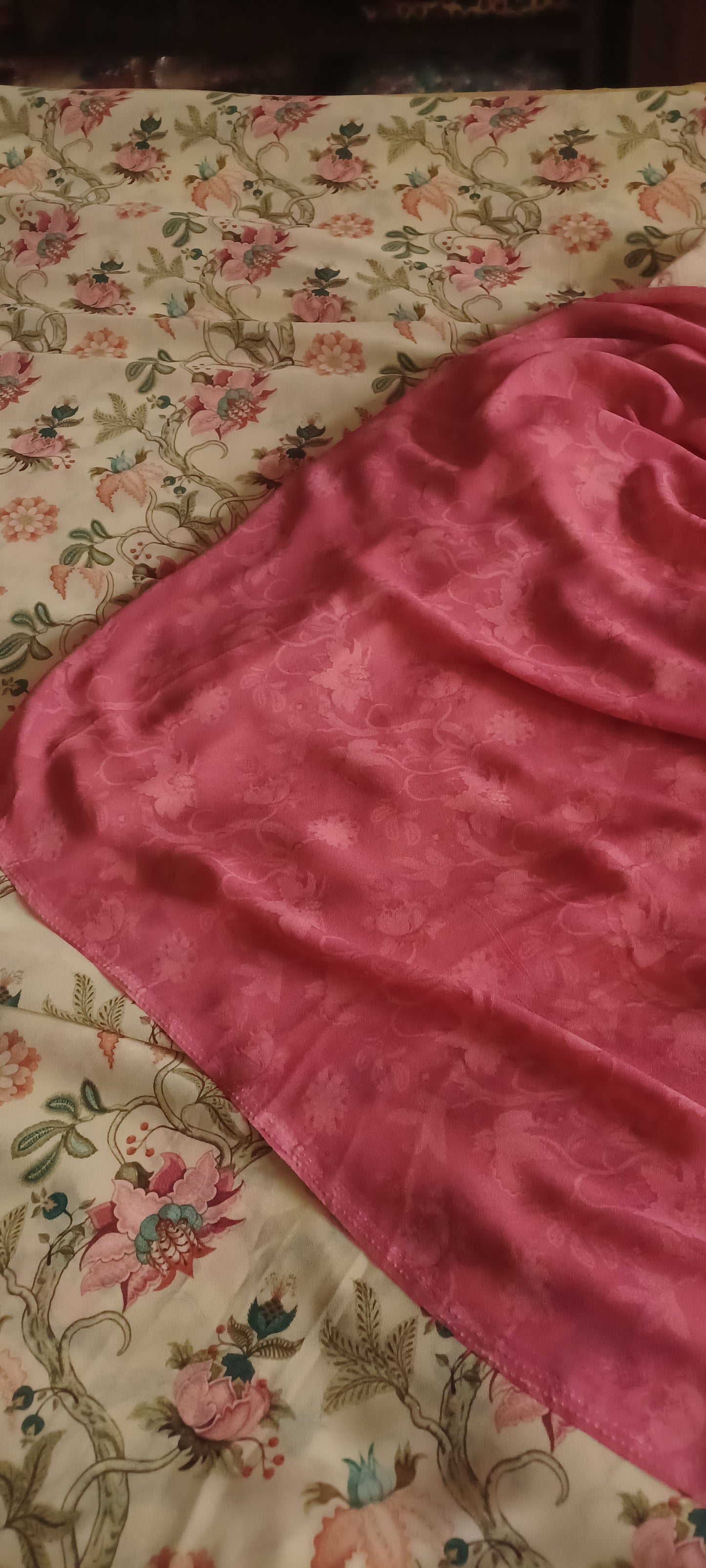 Beige Floral Print Georgette saree