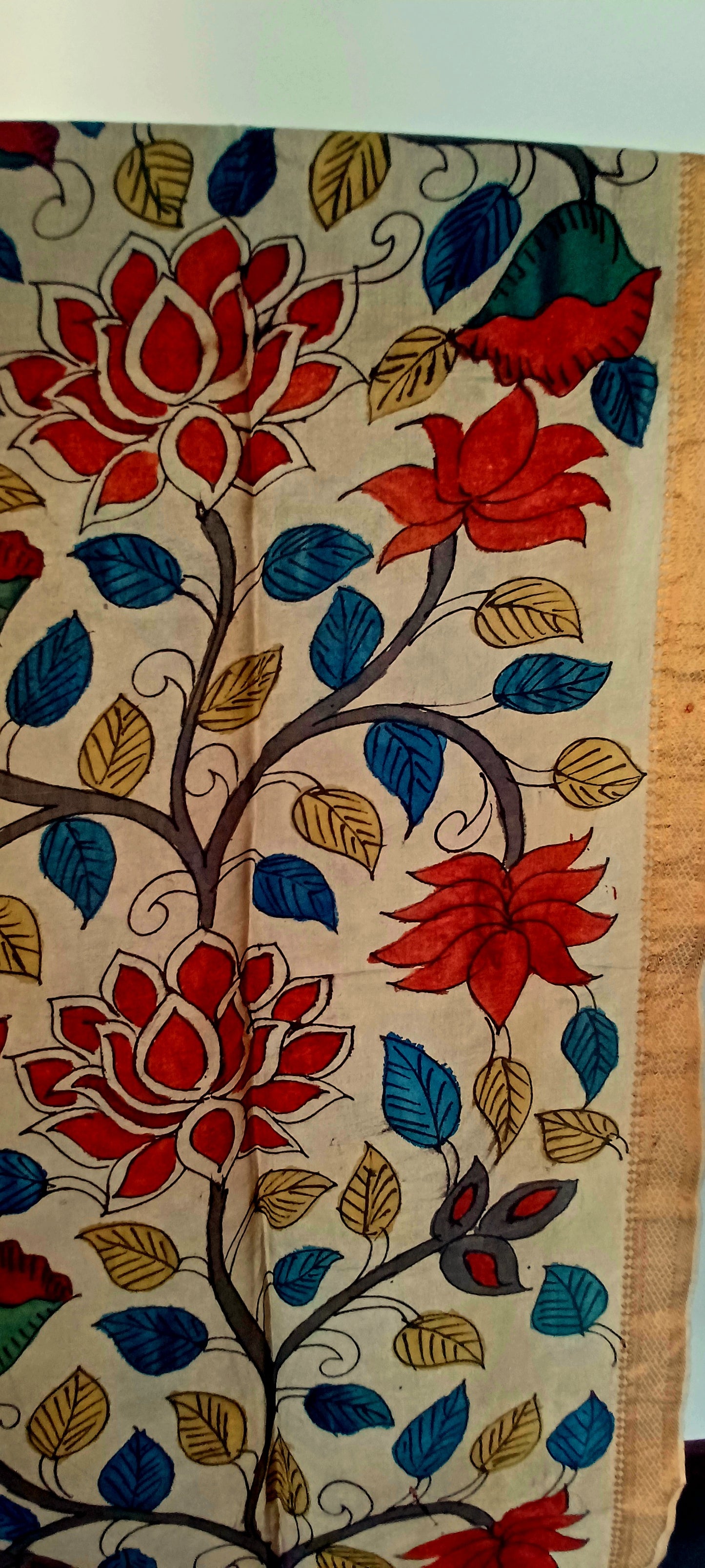 Off-white Srikalahasti Pen Kalamkari Bangalore Silk Handpainted Dupatta