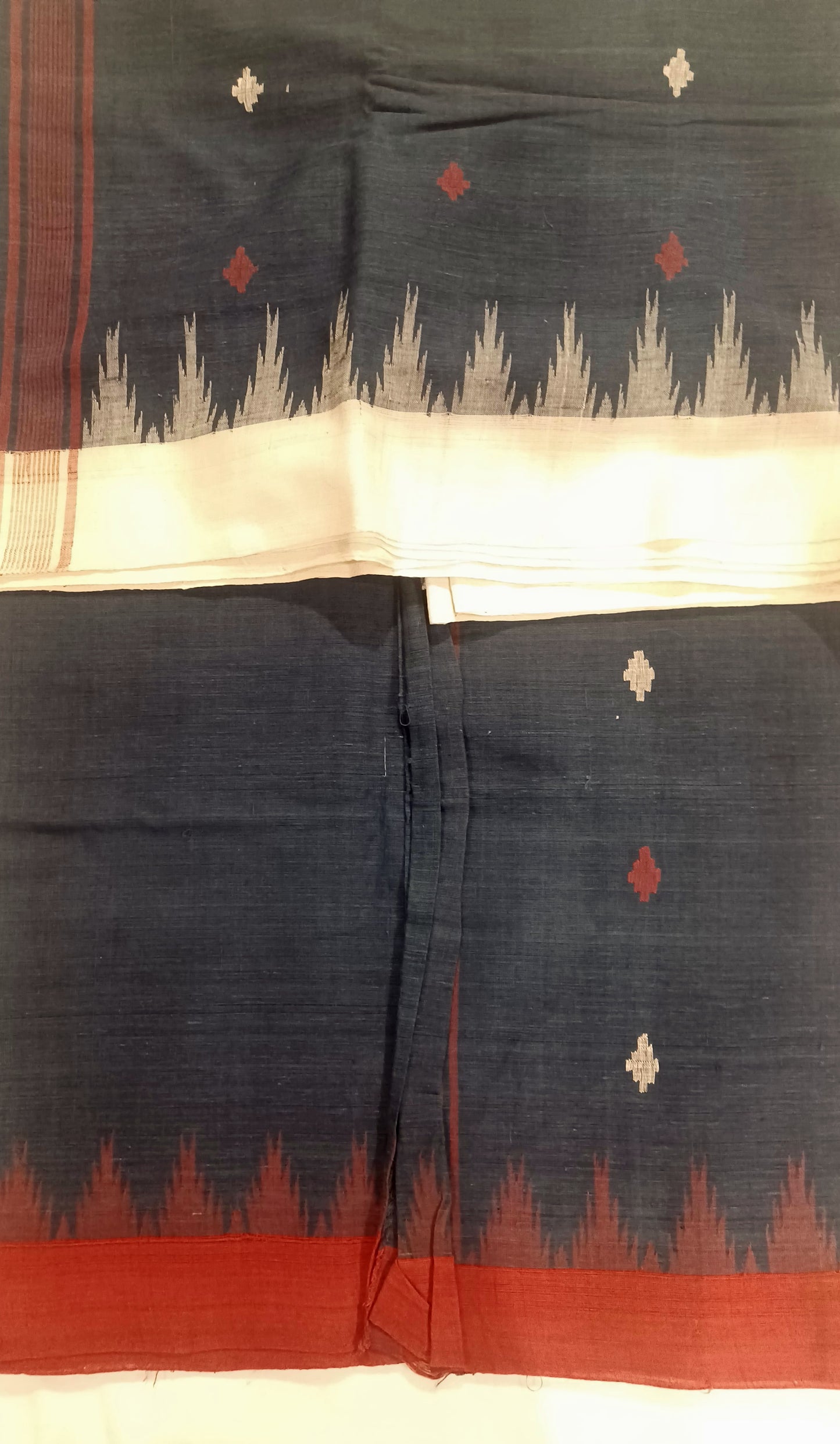 Indigo blue with ganga jamuna red/white border Ponduru Handspun Handwoven cotton Saree