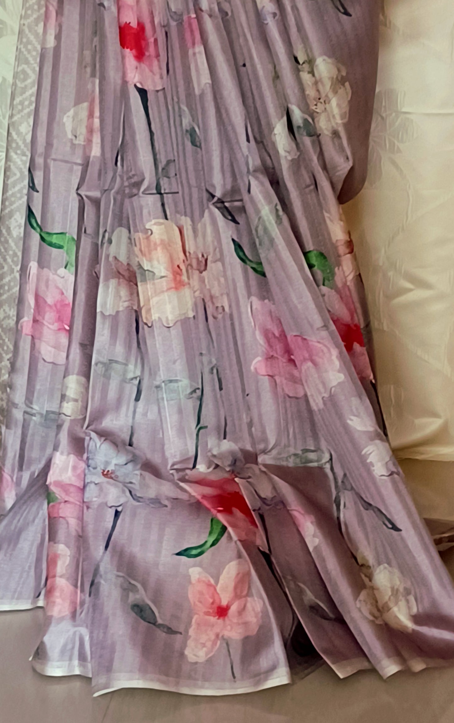 Light Mauve semi Tussar silk saree in digital print