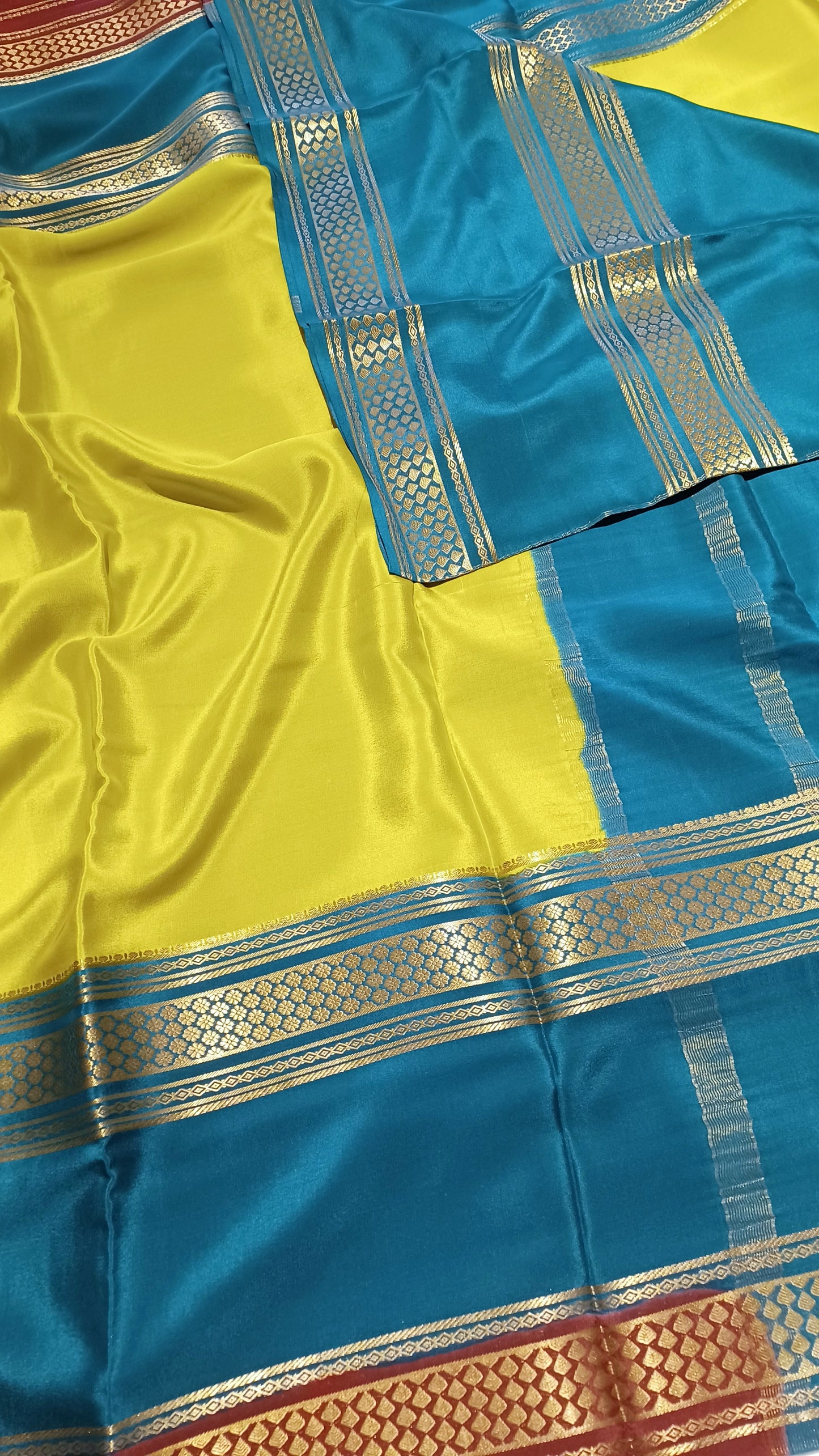 Olive Yellow Premium Bentex 3D Mysore Crepe Pure Silk Saree