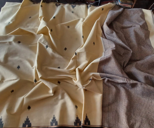Light Yellow Bengal Handspun (Khadi) cotton Jamdani