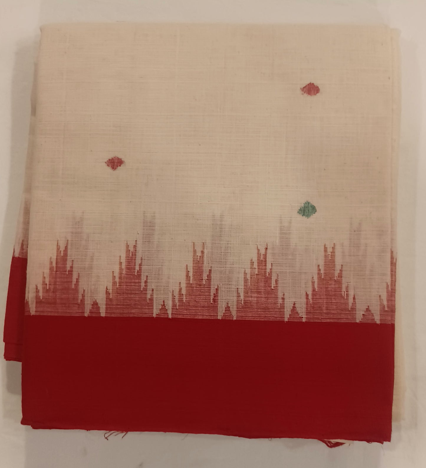 Off-White with Red border Ponduru Handspun Handwoven cotton Saree