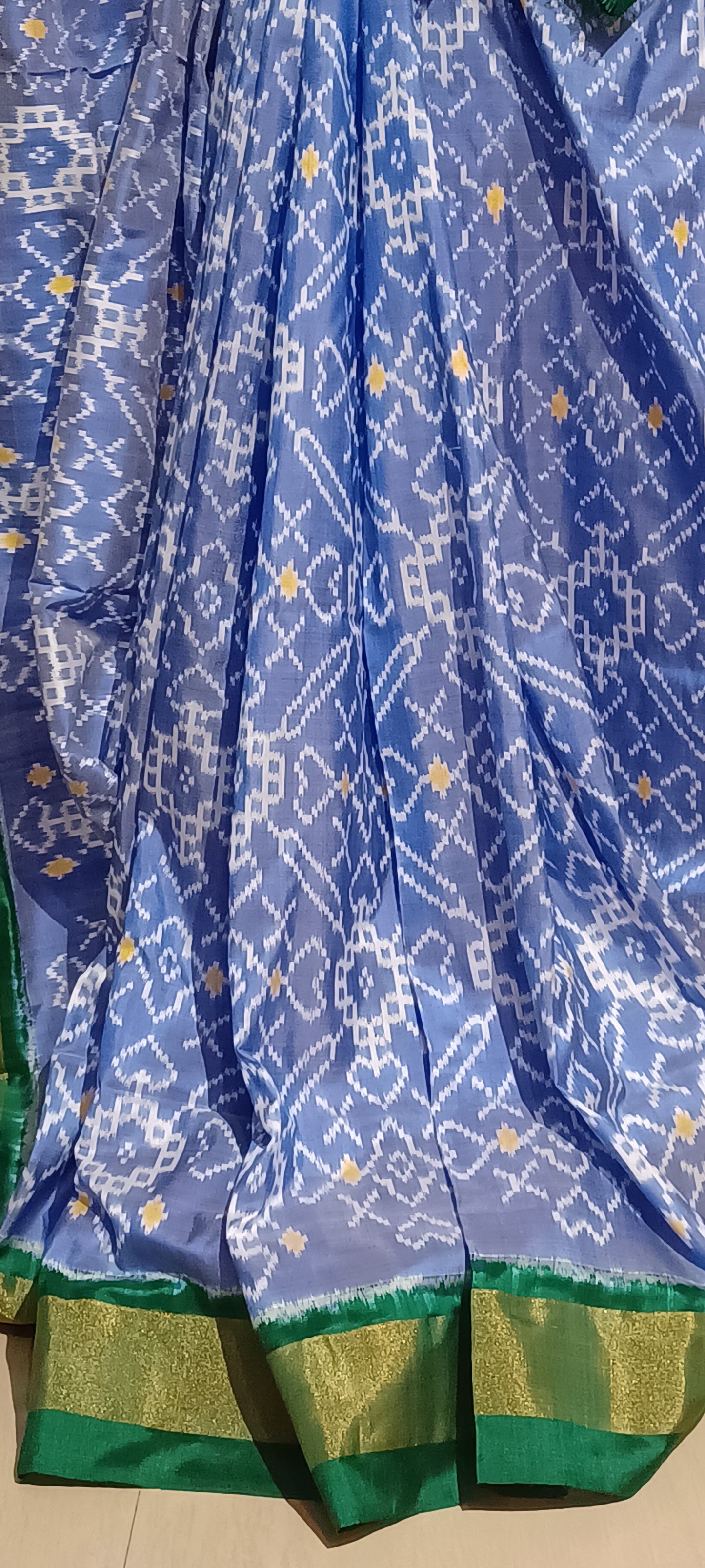 Lavendar Blue with Dark Green border Pochampally Ikkat Tie and Dye Pure silk Saree