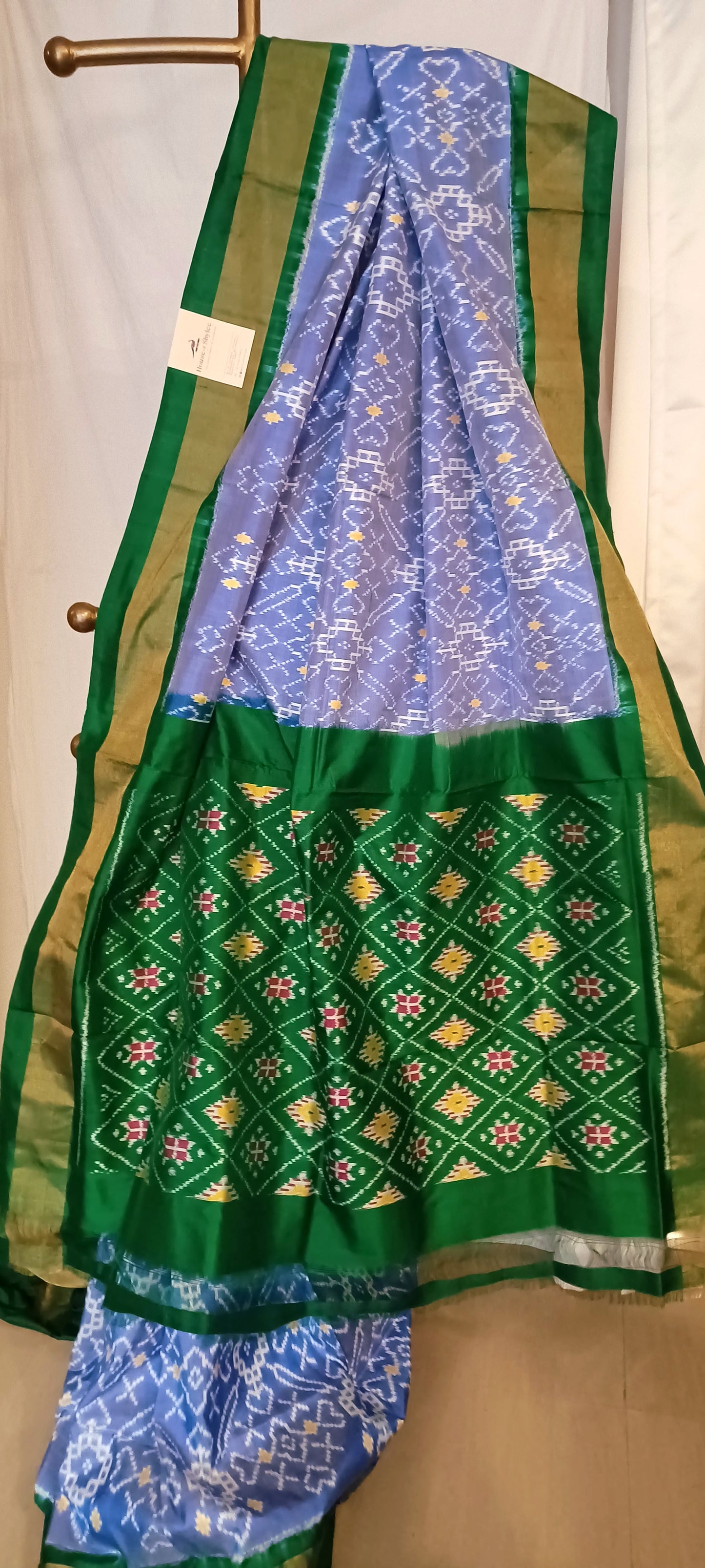 Lavendar Blue with Dark Green border Pochampally Ikkat Tie and Dye Pure silk Saree