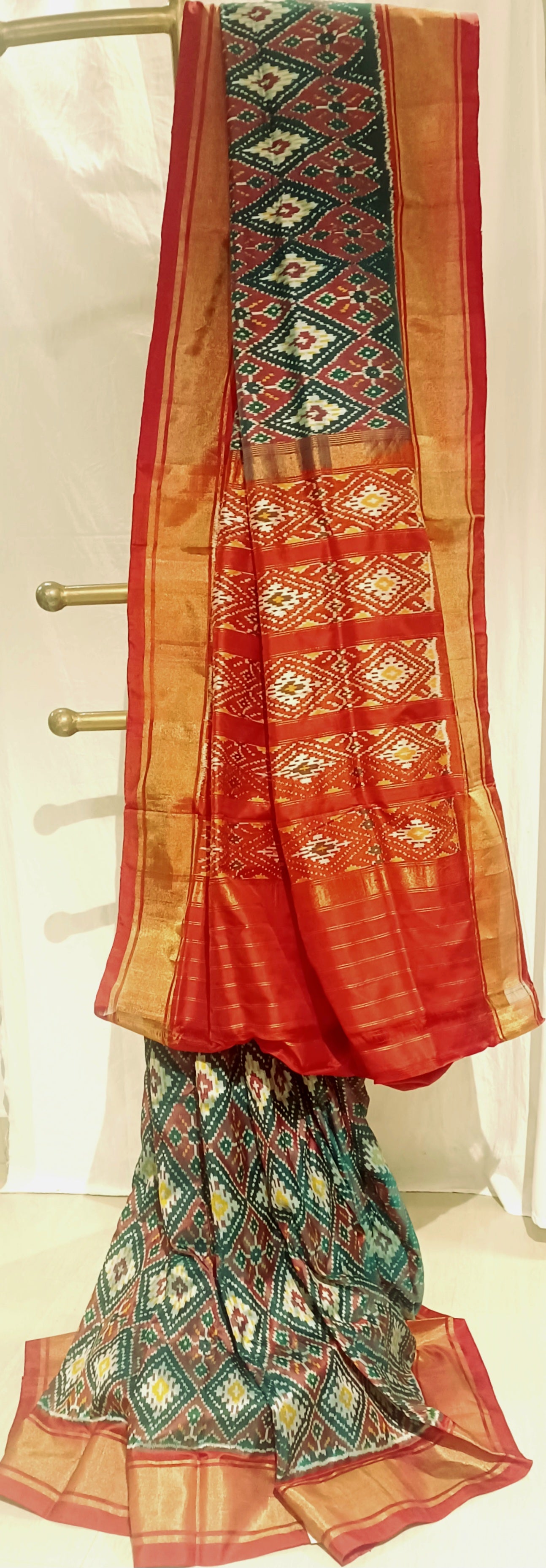 Dark Green with Red border Pochampally Ikkat Tie and Dye Pure silk Saree