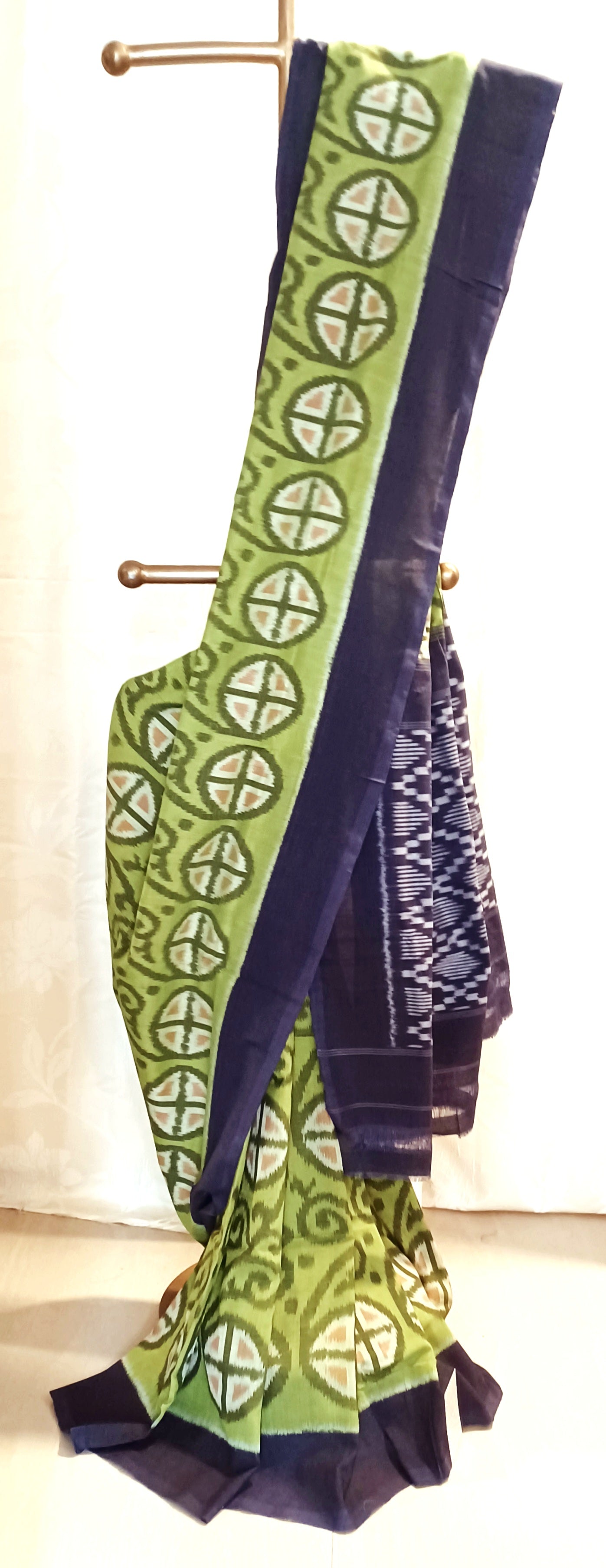 Olive Green Pochampally Ikkat Tie and Dye Cotton Saree