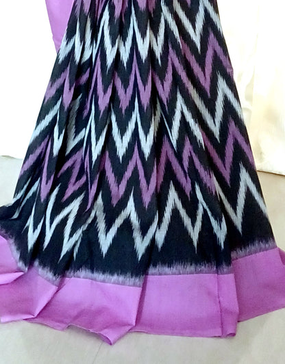 Black with Magenta Pochampally Ikkat Tie and Dye Cotton Saree