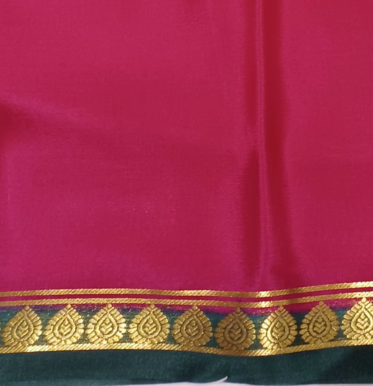 Rani Pink with Dark Green border Pure Silk Pure Zari Mysore Crepe Saree