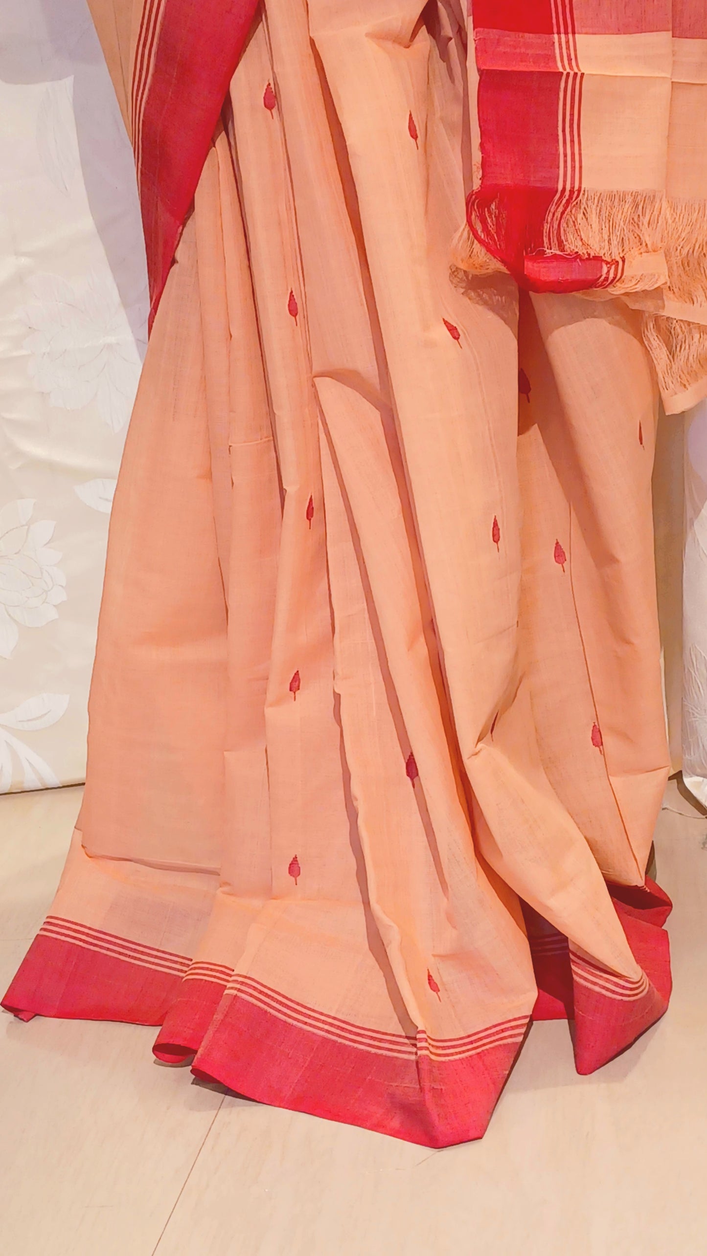 Beige with red border Ponduru Jamdani Handspun Handwoven cotton Saree
