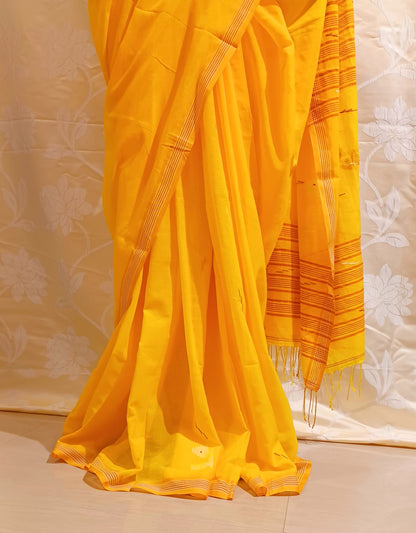 Yellow handwoven bengal cotton Jamdani saree