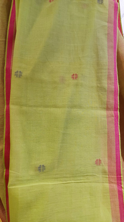 Light green handwoven bengal cotton Jamdani saree